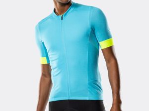 A classic bike jersey designed for elite athletes and featuring expandable storage pockets.
