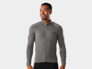 A versatile thermal Long-Sleeve jersey engineered to provide warmth and comfort on cool-weather rides.